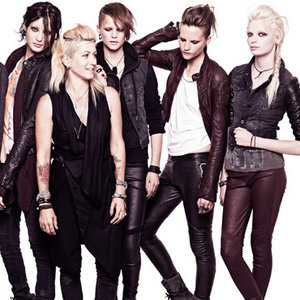 Dragon Tattoo for H&M Collection: First Look!